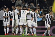 partizan-crvena-zvezda-fudbaleri-igraci.jpg