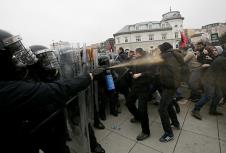 protesti-u-pristini-21-januar.jpg