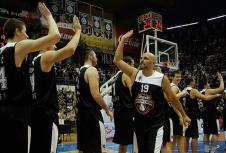 aleksandar-djordjevic-partizan-kosarka-revija.jpg