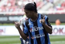 ronaldinjoreuters.jpg