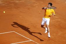novak-djokovic-rim.jpg