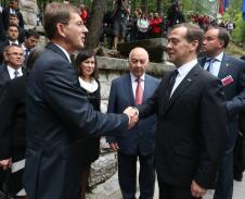 miro-cerar-i-dmitrij-medvedev-26.07.2015.jpg