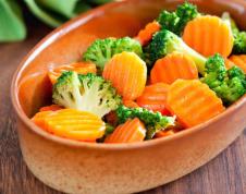 povrce-salata-sargarepa-brokoli.jpg