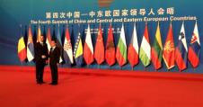 vucic-peking-samit-kina-li-kecijang.jpg