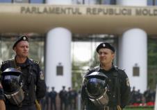moldavija-kisinjev-policija.jpg