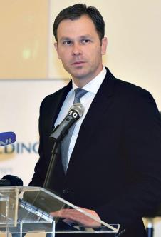 sinisa-mali.jpg