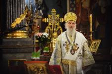 patrijarh-irinej-bozicna-liturgija-saborna-crkva.jpg