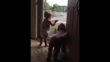 necete-skinuti-osmeh-sa-lica-ovoliku-srecu-bebe-i-psa.jpg