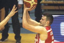 marko-guduric-kos-pobeda-trojka-crvena-zvezda-partizan.jpg