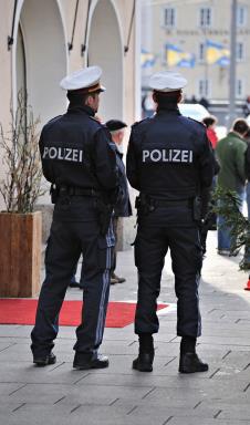 austrija-austrijska-policija.jpg