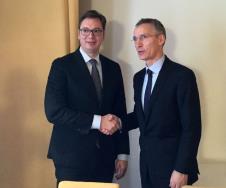 vucic-stoltenberg-davos.jpg