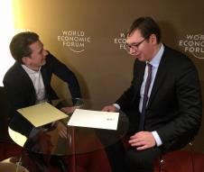 vucic-kurc-davos.jpg