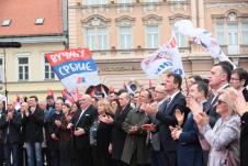aleksandar-vucic-sns-miting-novi-sad.jpg