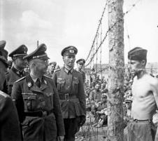 horas-grisli-prkosi-hajrihu-himleru.jpg
