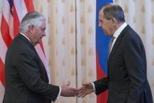 tilerson-i-lavrov.jpg