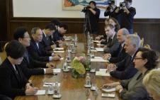 tomislav-nikolic-predsednik-predsednistvo-sastanak.jpg