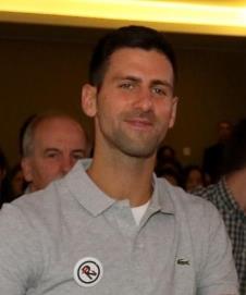 nole-fonet01.jpg