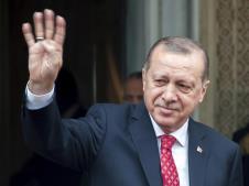 erdogan-ap-271201.jpg