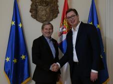 vucic-han-foto-predsednistvo.jpg