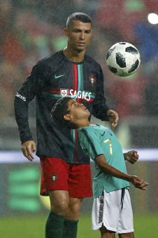 ronaldo-sin01.jpg