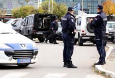 policija-uvidjaj-bomba-policijski-auto-foto-marina-lopicic.jpg