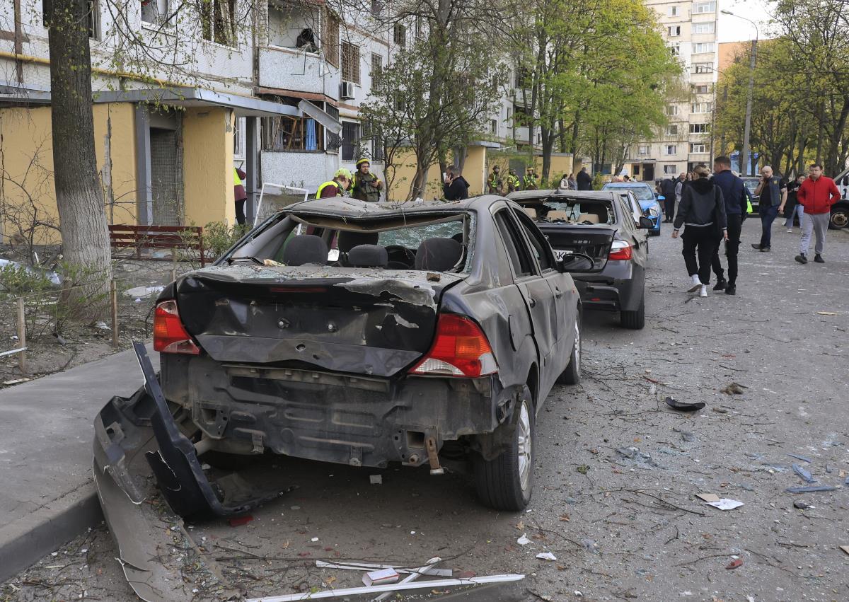 103 EPA Sergey Kozlov.jpg