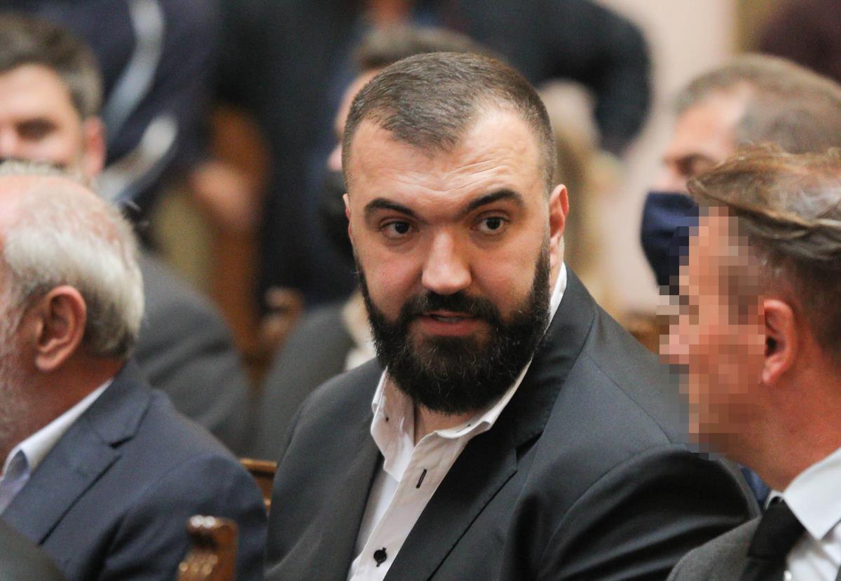 pek News1 Nemanja Nikolic.jpg