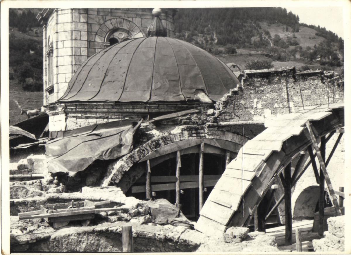 cajnice sjeverozapadni ugao porusenog srednjeg velikog kubeta 1957 vaso damjančić.jpg