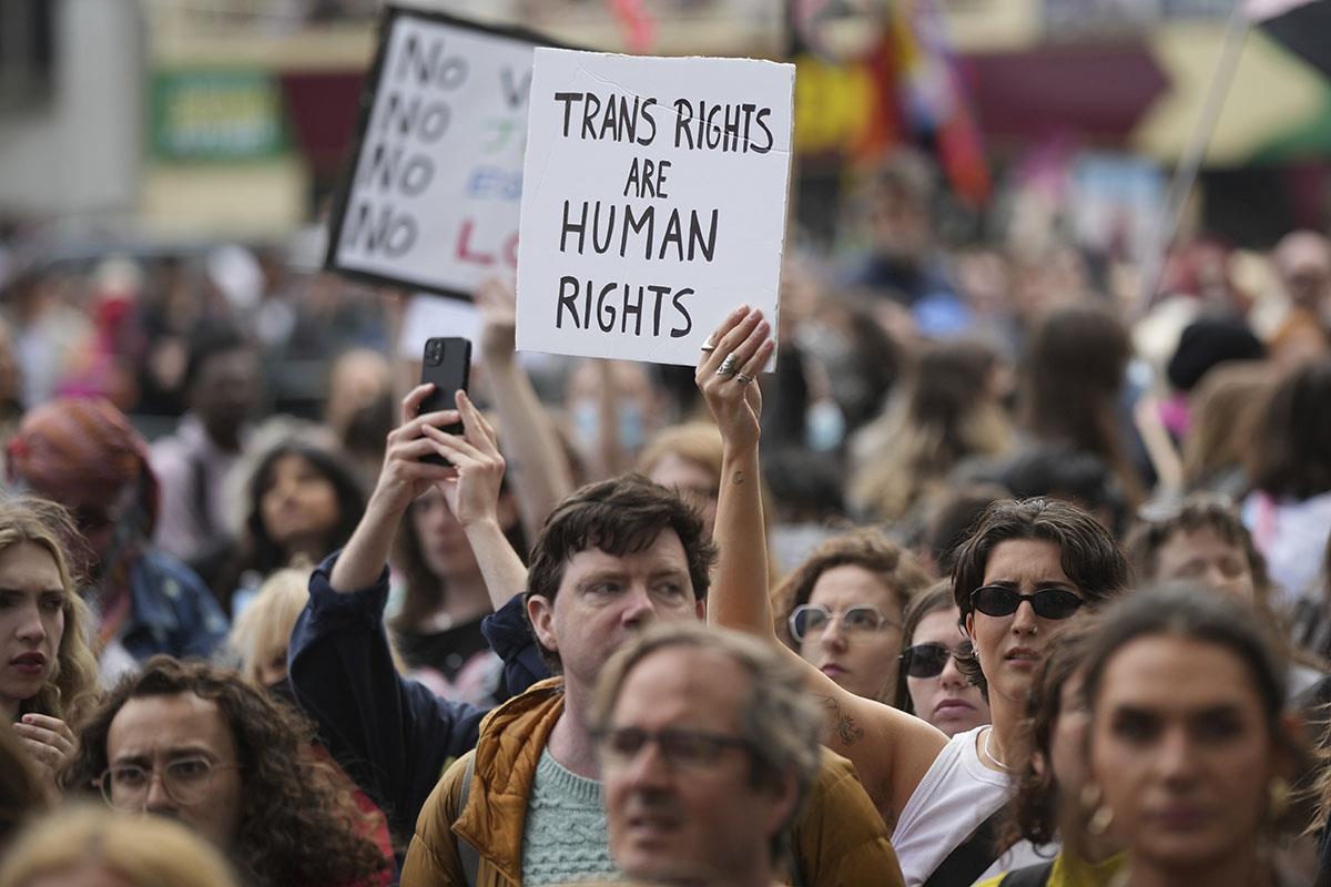 x03 AP Alastair Grant.jpg