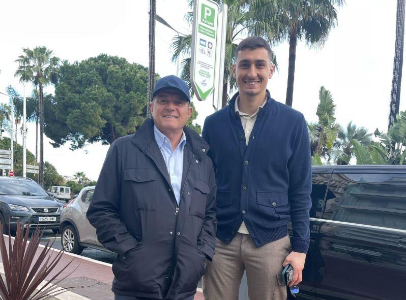 2025-04-19 21_51_44-СЕЛЕКТОР ДРАГАН СТОЈКОВИЋ ВИДЕО У МОНАКУ КАКО ЂОРЂЕ ПЕТРОВИЋ ВОДИ СТРАЗБУР КА ЛИ.jpg