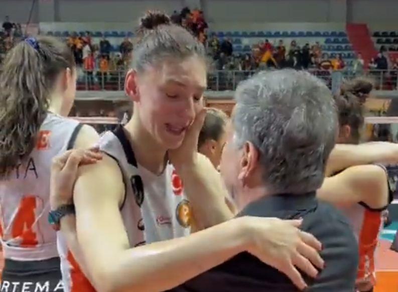 2025-04-20 19_31_13-Voleybolun Sesi on X_ _Tijana Boskovic 🫂 Faruk Eczacıbaşı https___t.co_UT1K4rxC.jpg