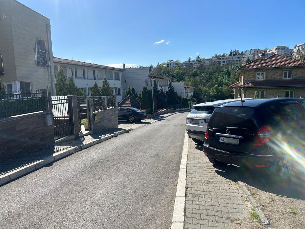 WhatsApp Image 2025-04-19 at 16.52.53 (3).jpeg