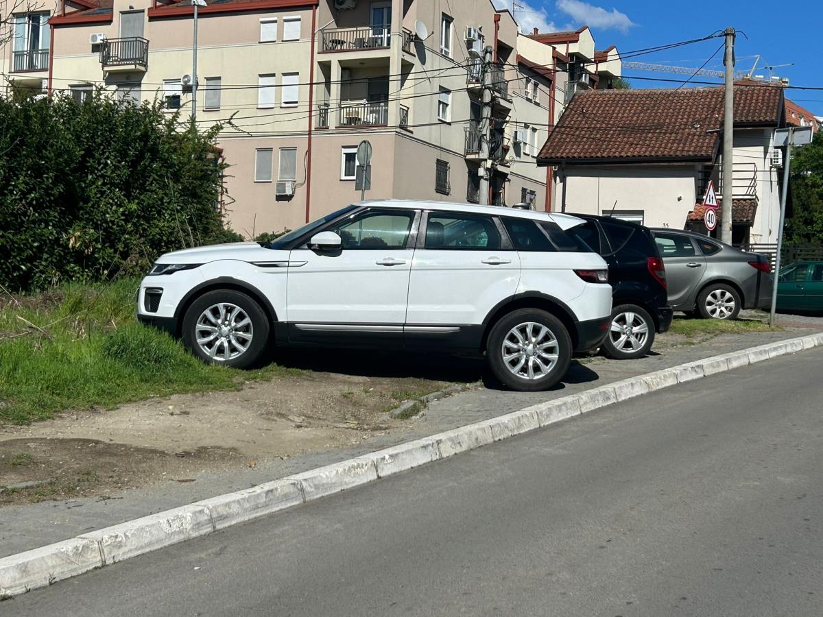 WhatsApp Image 2025-04-19 at 16.52.53 (1).jpeg