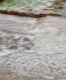 2025-04-21 20_26_42-21. APRIL - 19_00 _ Nevrijeme sa ledom u Varešu danas Video_ Zrinka V. _ By BHME.jpg