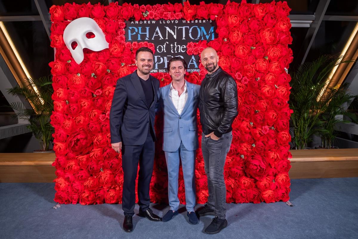 FANTOMI, Dusan Svilar, Nadim Naman, Slobodan Stefanovic, Fantom iz opere PREMIJERA, foto Ivan Miladinovic.jpg