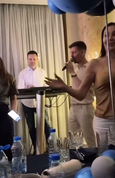 2025-04-24 08_40_11-Instagram.jpg