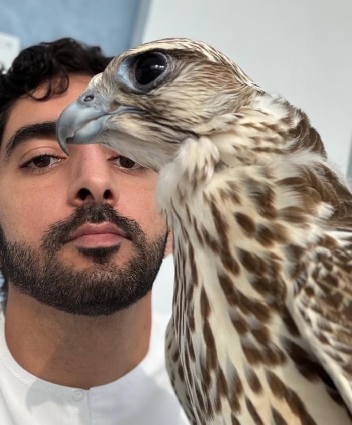 Hamdan bin Muhamed bin Rašid Al Maktum 4.png