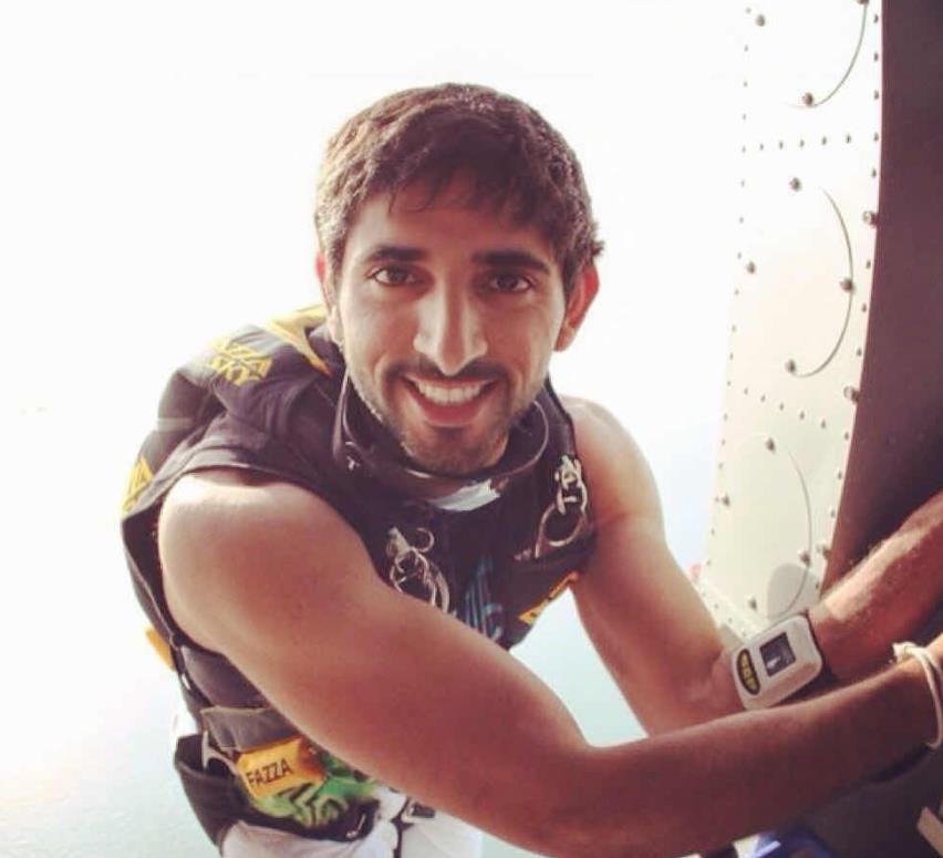 Hamdan bin Muhamed bin Rašid Al Maktum 3.png