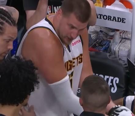 jokic 8.jpg
