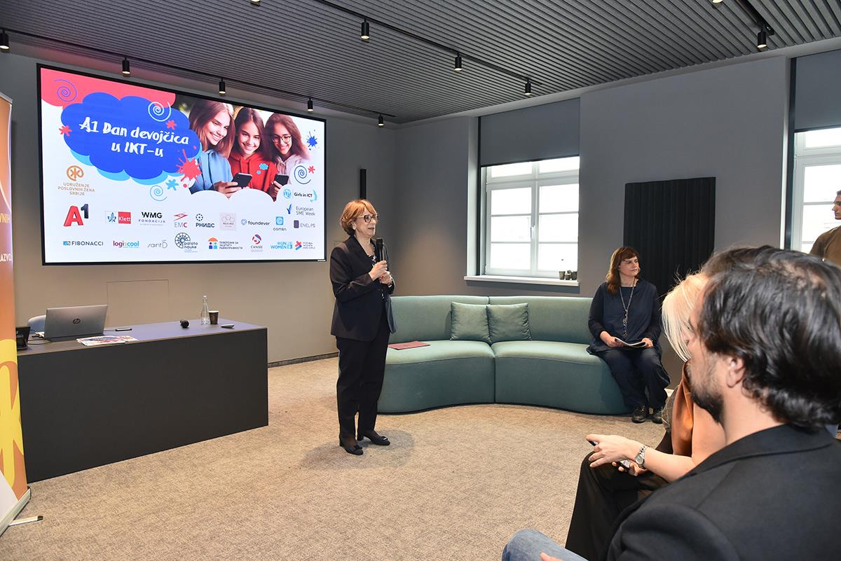 WMG FONDACIJA PODRŽALA PROJEKAT UDRUŽENJA POSLOVNIH ŽENA ZA OSNAŽIVANJE DEVOJČICA