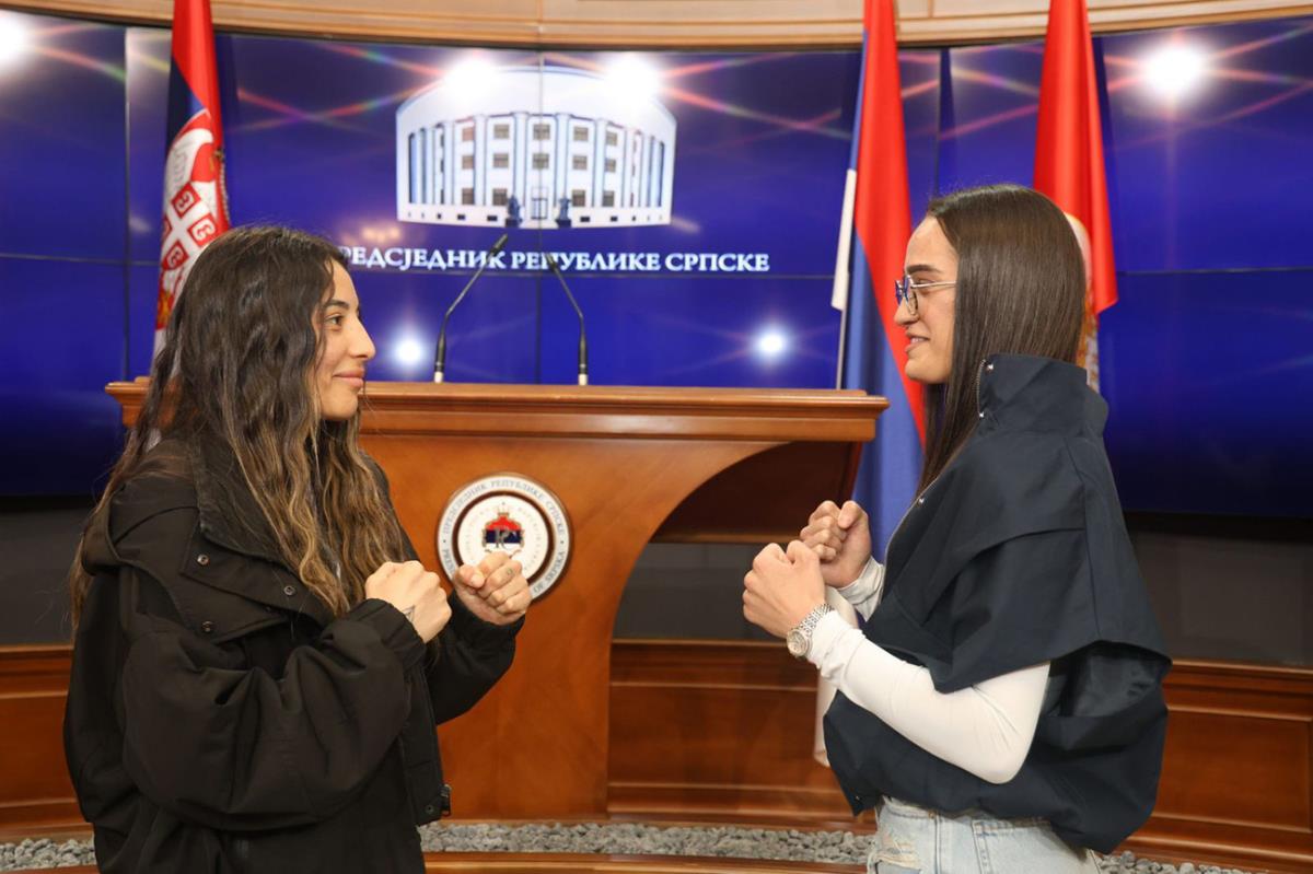 Sara Cirkovic i Roman Mulai.jpg