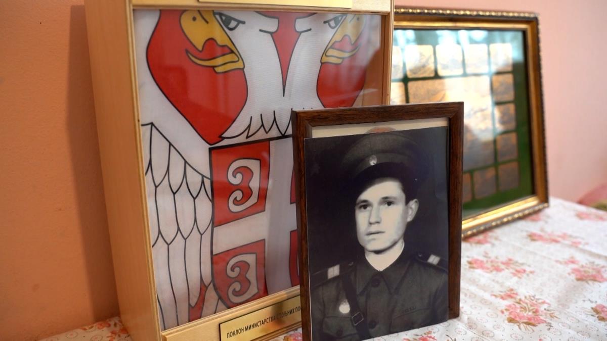 jutarnji clean.02_21_34_21.Still018.jpg