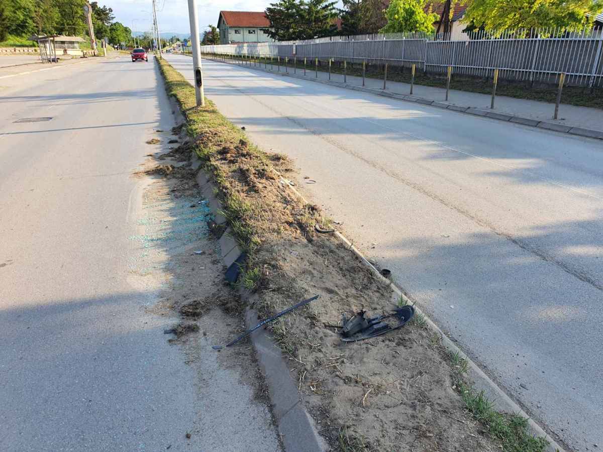 Nevena pešačko ostrvo.jpg