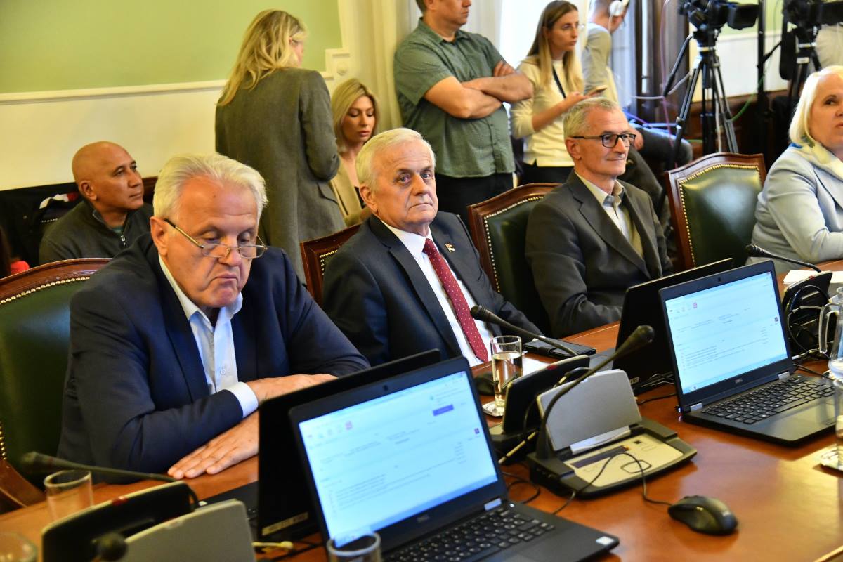 101 Beta Milan Ilic.jpg