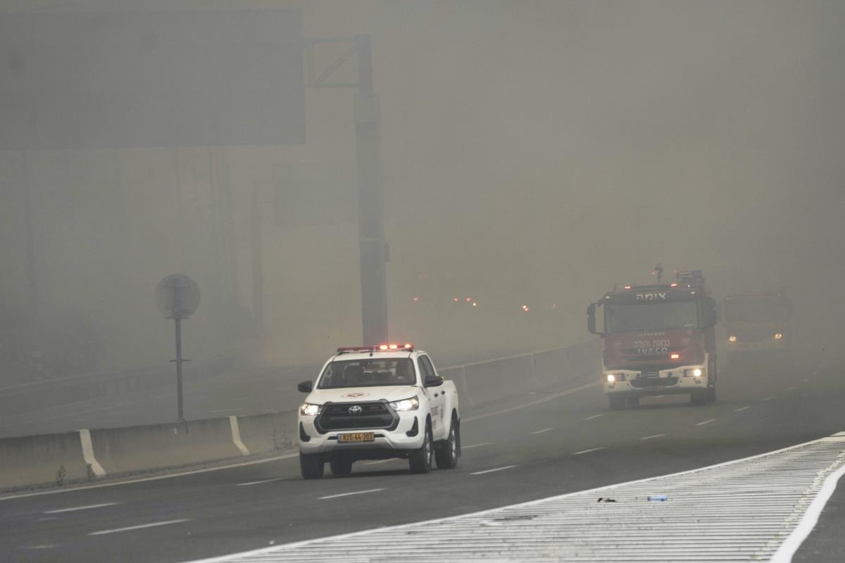 av01 AP Mahmoud Illean.jpg