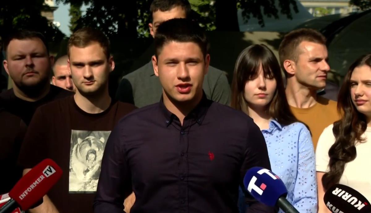 2025-05-01 09_01_55-Kurir dnevne novine - Najnovije vesti dana_ Srbija, region i svet _ Kurir — Mozi.jpg