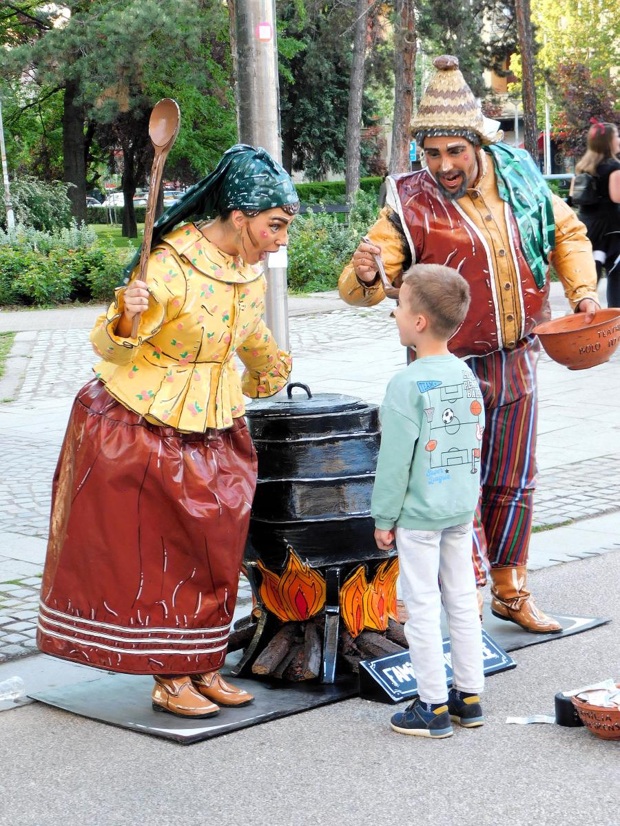 LOZNICA -Portugalci.JPG