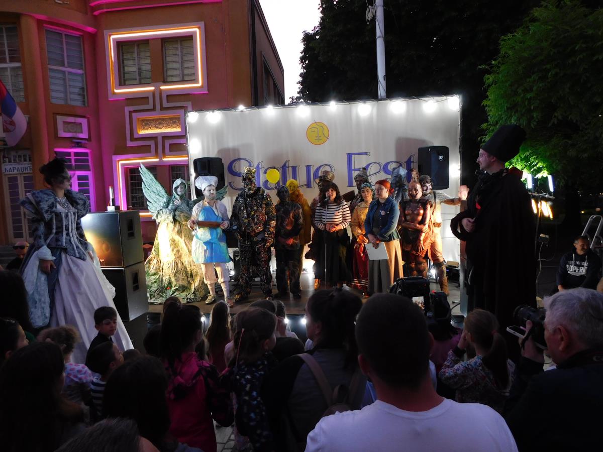 LOZNICA -Otvaranje.JPG