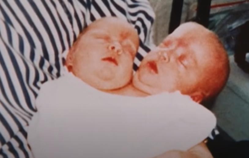 Kejti i Ejliš Holton 3.jpg