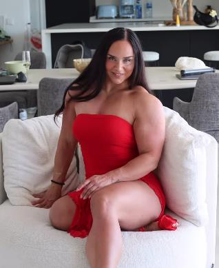 Melinda Lindmark 3.png